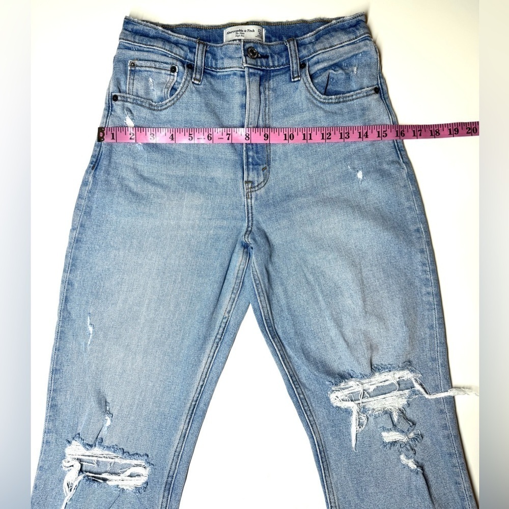 Abercrombie & Fitch The Mom High Rise Distressed Women's Jeans Size 27/4 R - Picture 6 of 10